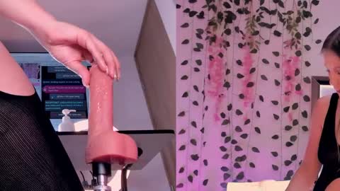 Snapshot of emily_montoya chatting on 22, 1, 2025 Emily online show from 22, 1, 2025