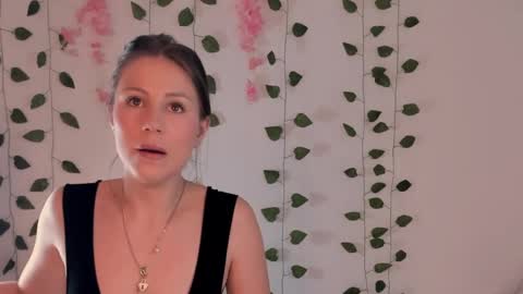 Snapshot of emily_montoya chatting on 20, 2, 2025 Emily online show from 20, 2, 2025