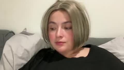 emily_morning_dew online show from 31, 5, 2026