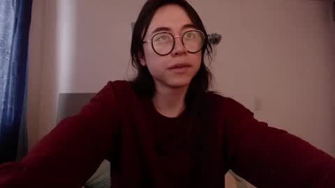 emily_pearl_ online show from 27, 1, 2025