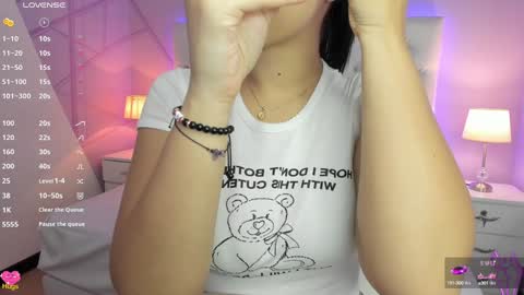 Snapshot of emily_roux chatting on 12, 1, 2025 EMILY online show from 12, 1, 2025