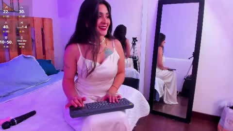 Emilly online show from 6, 7, 2026