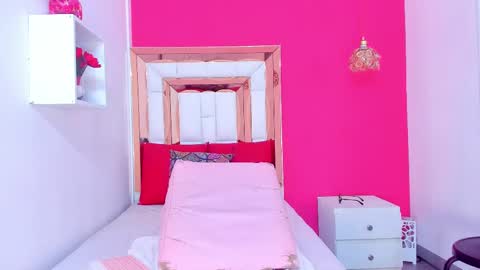 Emily online show from 19, 2, 2025