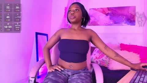 Snapshot of emily_smith21 chatting on 6, 4, 2026 emily online show from 6, 4, 2026