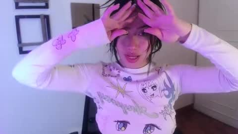 Emily  Swan online show from 6, 3, 2025