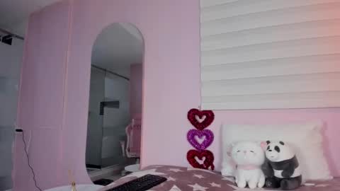 Emily online show from 8, 2, 2025