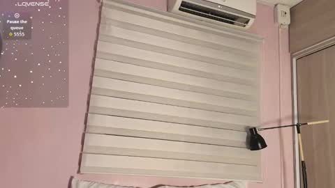 Emily online show from 8, 10, 2025