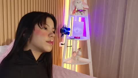 Emily online show from 11, 4, 2026