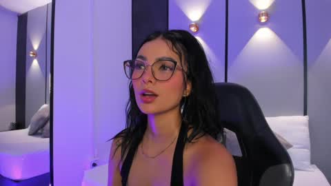 Snapshot of emily_tolson chatting on 25, 6, 2026 emily_tolson online show from 25, 6, 2026