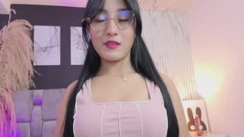 Snapshot of emily_vermont chatting on 21, 9, 2025 emily_vermont online show from 21, 9, 2025