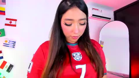 Snapshot of emily_walker4 chatting on 21, 6, 2026 emily_walker4 online show from 21, 6, 2026