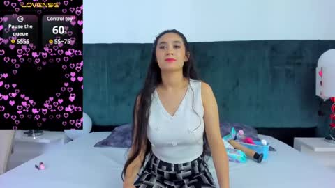 Emilyyy online show from 20, 2, 2025