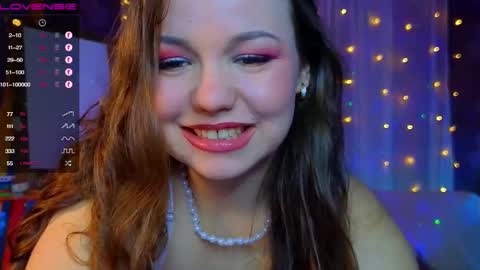 Snapshot of emilyart_ chatting on 31, 1, 2025 artist Emily online show from 31, 1, 2025