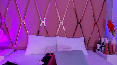 Emily online show from 25, 4, 2026