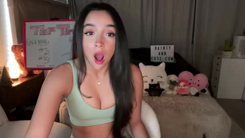 Snapshot of emilyfawn chatting on 5, 5, 2026 emilyfawn online show from 5, 5, 2026