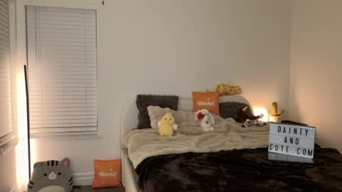 emilyfawn online show from 5, 7, 2026