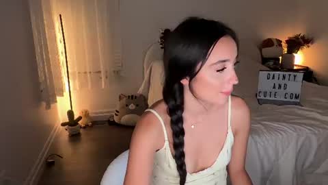 emilyfawn online show from 22, 7, 2026