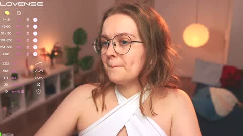 Emily  online show from 22, 12, 2024