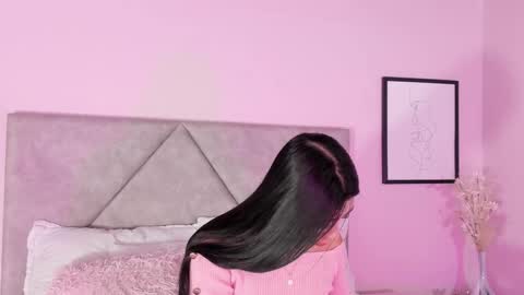 Snapshot of emilyh_ chatting on 11, 11, 2025 Emily online show from 11, 11, 2025