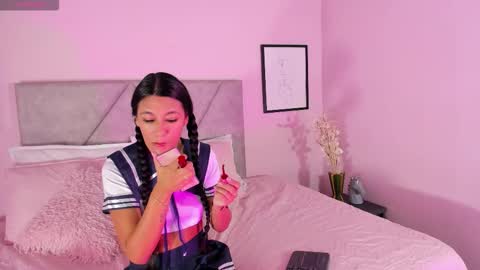 Snapshot of emilyh_ chatting on 20, 11, 2025 Emily online show from 20, 11, 2025