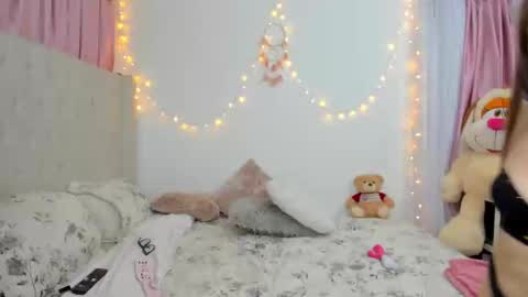 Emily online show from 23, 2, 2025