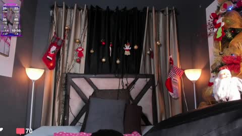 Emily Jhonson online show from 5, 1, 2025