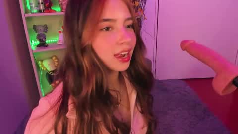 Snapshot of emilykarterr chatting on 26, 1, 2025 VALEEEN online show from 26, 1, 2025