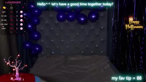 EmilyKents online show from 2, 11, 2025