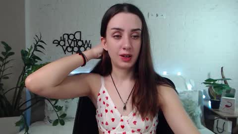 Emyli online show from 9, 2, 2025