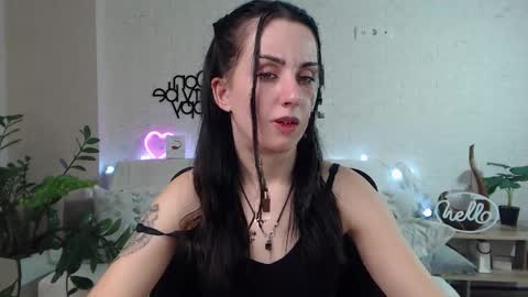 Emyli online show from 23, 2, 2025