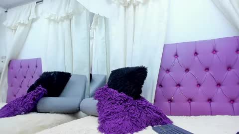 Emily online show from 29, 12, 2024