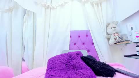 Emily online show from 14, 1, 2025