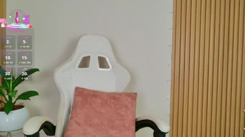 Emily  online show from 13, 11, 2025