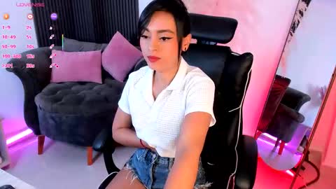 Emily online show from 3, 11, 2025