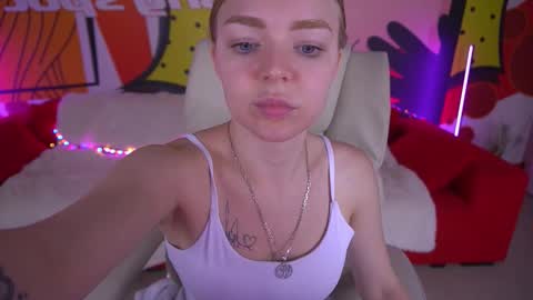  MY NAME IS Emily WELCOME EVERYONE I WILL BE HAPPY TO GIVE YOU WHAT YOU HAVE DREAMED OF FOR SO LONG online show from 6, 10, 2025
