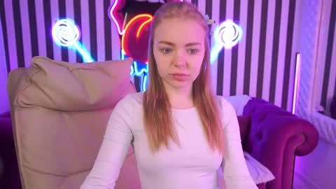  MY NAME IS Emily WELCOME EVERYONE I WILL BE HAPPY TO GIVE YOU WHAT YOU HAVE DREAMED OF FOR SO LONG online show from 17, 4, 2026