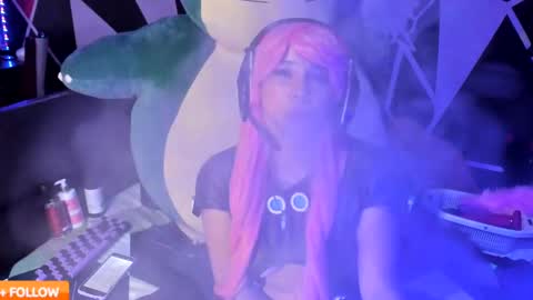 emilythemachine online show from 27, 2, 2025