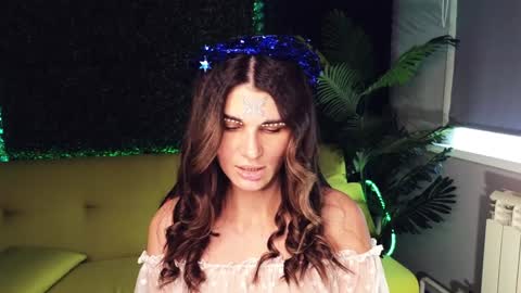 Emily online show from 27, 12, 2024