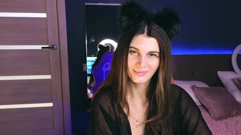 Emily online show from 19, 1, 2025