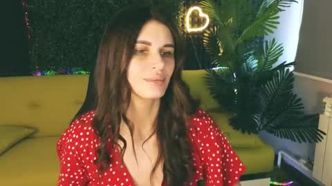 Emily online show from 6, 3, 2025