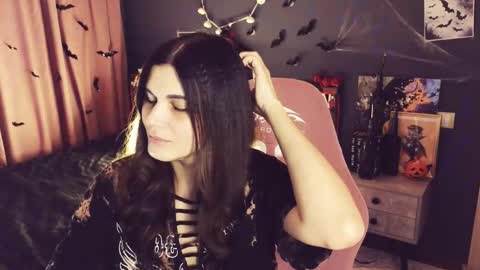 Emily online show from 21, 10, 2025