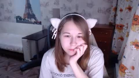 Snapshot of emilyway chatting on 12, 12, 2024 emilyway online show from 12, 12, 2024