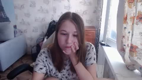 Snapshot of emilyway chatting on 6, 3, 2025 emilyway online show from 6, 3, 2025