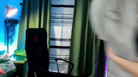 Emily online show from 18, 2, 2025