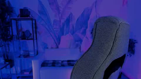 Emily online show from 11, 10, 2025