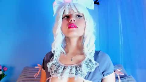    online show from 12, 10, 2025