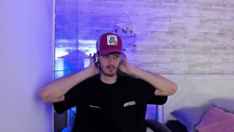 emir_ozan online show from 1, 2, 2026