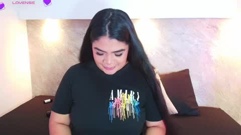 Snapshot of emma__becket chatting on 27, 5, 2026 Emma online show from 27, 5, 2026
