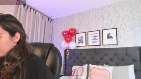 Snapshot of emma__smith01 chatting on 15, 2, 2025 Emma online show from 15, 2, 2025