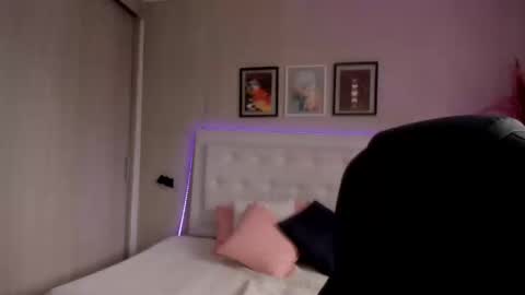 Snapshot of emma__smith01 chatting on 21, 2, 2026 Emma online show from 21, 2, 2026